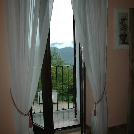 Monti Azzurri فندق مونتيموناكو