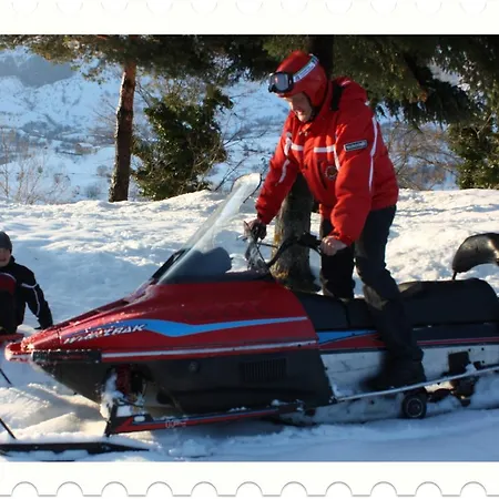 فندق Monti Azzurri 3*