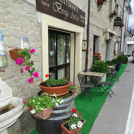 Monti Azzurri Hotel 3*