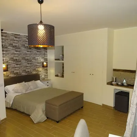 فندق Monti Azzurri 3*